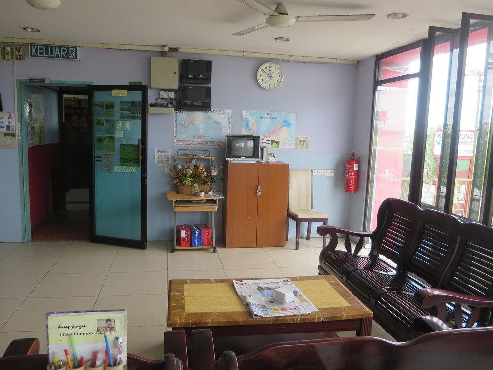 A&J Budget Hotel Kota Kinabalu Exterior photo